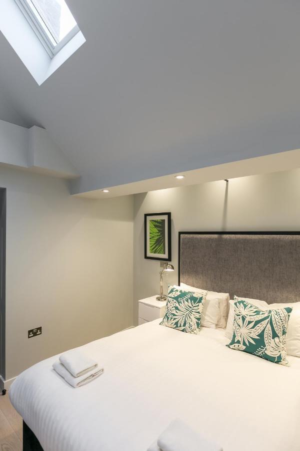 Urban Chic - Wellington Apartment ลอนดอน ภายนอก รูปภาพ